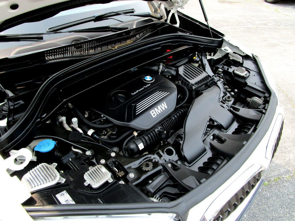 2018 BMW X1 xDrive28i Sports Activity Vehicle - 22861687 - 35