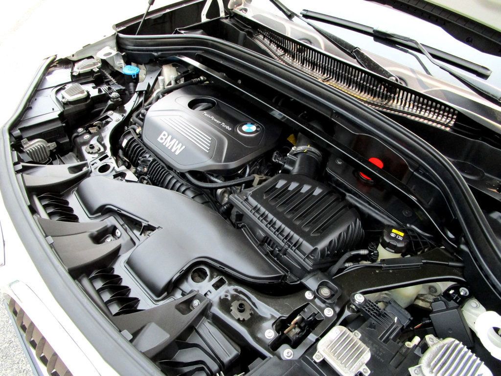 2018 BMW X1 xDrive28i Sports Activity Vehicle - 22861687 - 36