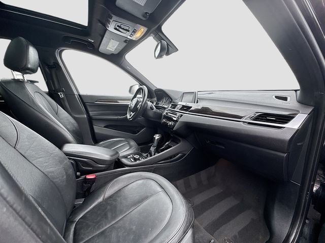 2018 BMW X1 xDrive28i Sports Activity Vehicle - 22954723 - 15