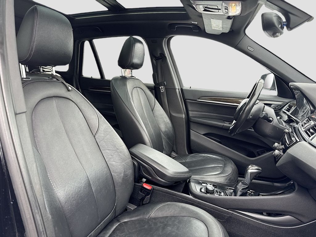 2018 BMW X1 xDrive28i Sports Activity Vehicle - 22954723 - 16