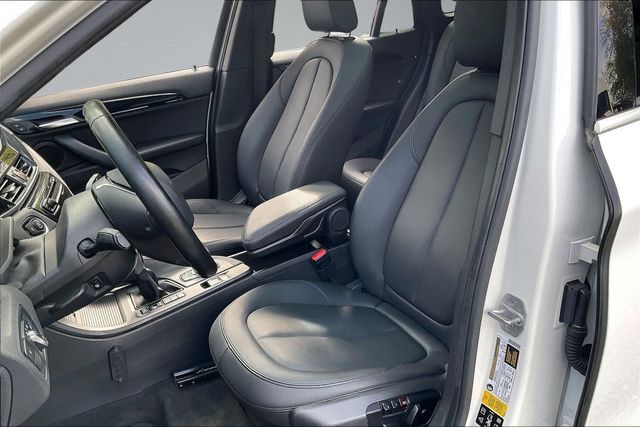 2018 BMW X1 xDrive28i Sports Activity Vehicle - 23010124 - 9