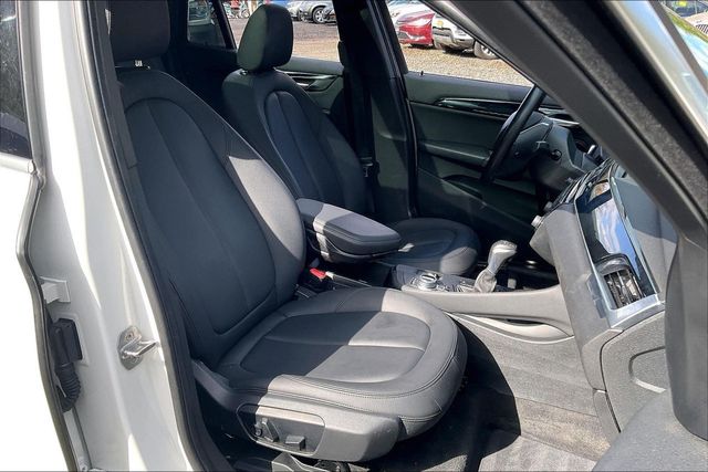 2018 BMW X1 xDrive28i Sports Activity Vehicle - 23010124 - 11