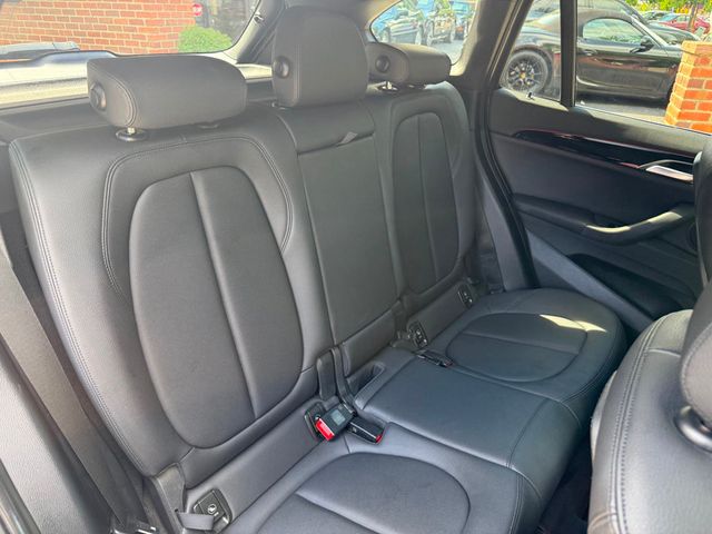 2018 BMW X1 28i - Photo 9