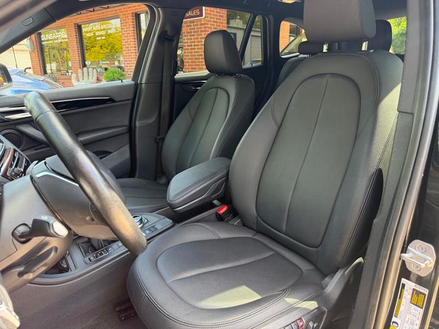 2018 BMW X1 28i - Photo 22