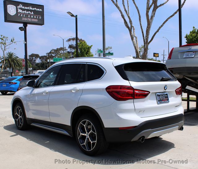 2018 BMW X1 xDrive28i's photo