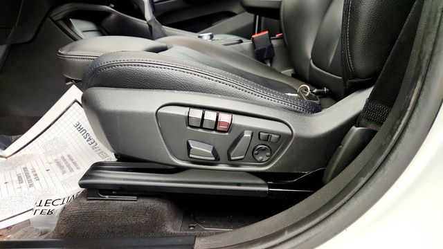 2018 BMW X1 xDrive28i Sports Activity Vehicle - 23094125 - 11