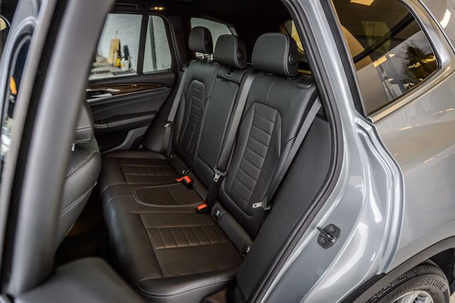 2018 BMW X3 X3 30i xDRIVE - PANO ROOF - NAV - CONVENIENCE PKG - GORGEOUS - 22970836 - 41