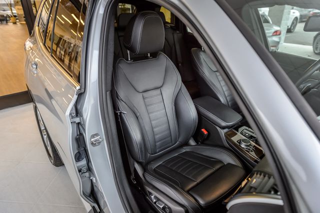 2018 BMW X3 X3 30i xDRIVE - PANO ROOF - NAV - CONVENIENCE PKG - GORGEOUS - 22970836 - 43