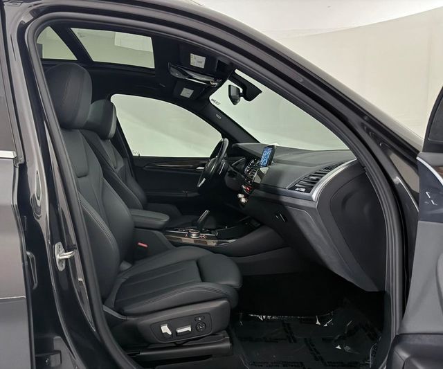 2018 BMW X3 xDrive30i - 23010651 - 24
