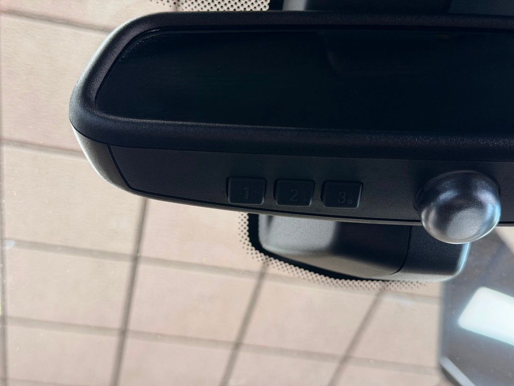 2018 BMW X4 xDrive28i Sports Activity - 23036552 - 31