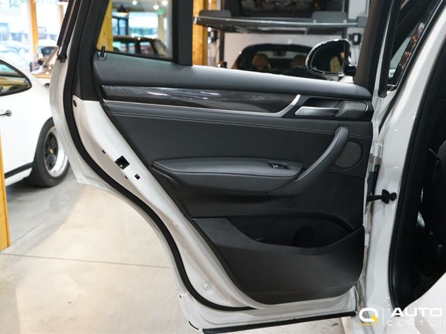 2018 BMW X4 xDrive28i Sports Activity - 22965138 - 30
