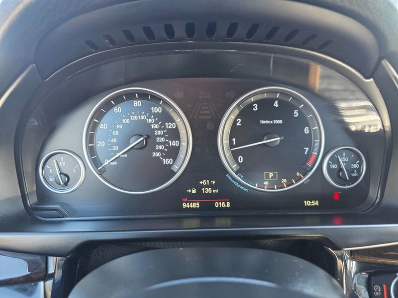 2018 BMW X5 sDrive35i Sports Activity Vehicle - 22969758 - 17