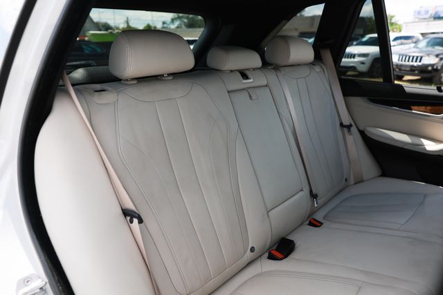 2018 BMW X5 sDrive35i Sports Activity Vehicle - 23036254 - 16