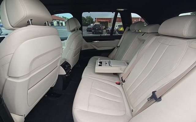 2018 BMW X5 sDrive35i Sports Activity Vehicle - 23036254 - 5