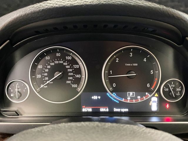 2018 BMW X5 xDrive35d Sports Activity Vehicle - 22933096 - 32