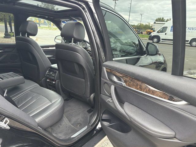 2018 BMW X5 xDrive35i Sports Activity Vehicle - 23089758 - 12