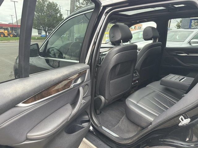 2018 BMW X5 xDrive35i Sports Activity Vehicle - 23089758 - 14