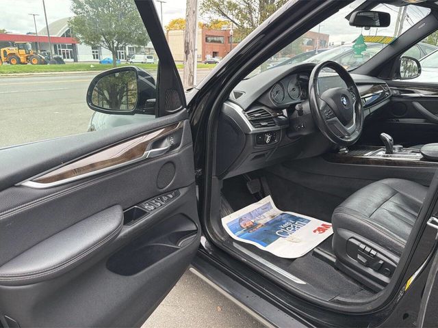 2018 BMW X5 xDrive35i Sports Activity Vehicle - 23089758 - 16