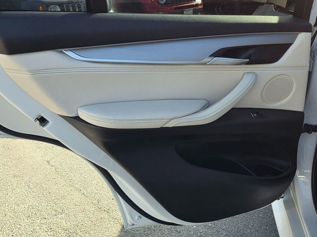 2018 BMW X5 xDrive35i Sports Activity Vehicle - 22960240 - 20