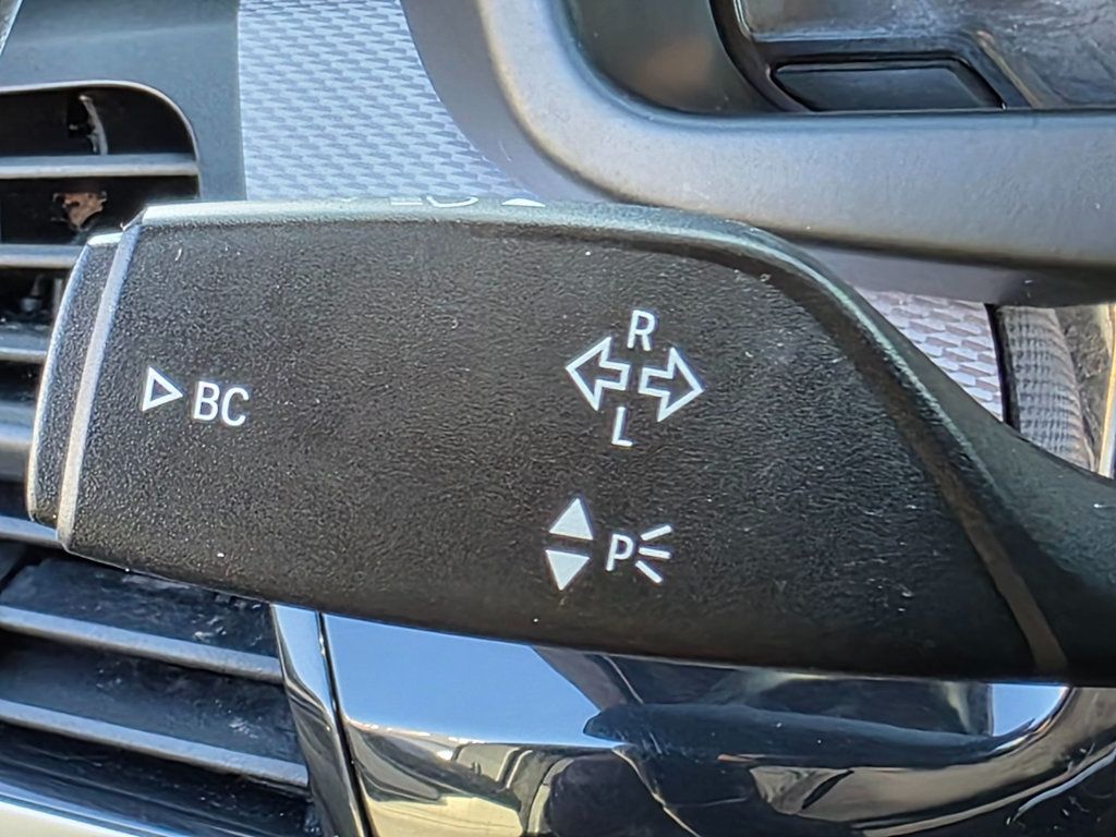 2018 BMW X5 xDrive35i Sports Activity Vehicle - 22960240 - 38