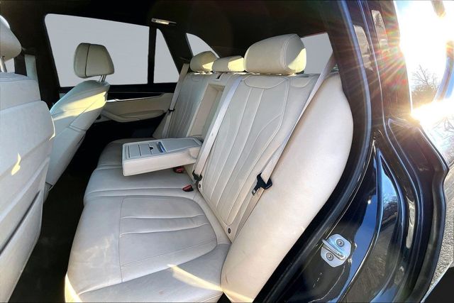 2018 BMW X5 xDrive35i Sports Activity Vehicle - 22995297 - 16
