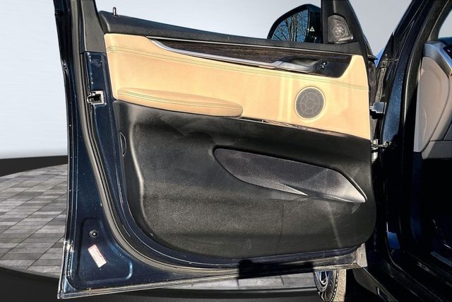 2018 BMW X5 xDrive35i Sports Activity Vehicle - 22995297 - 8