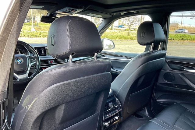2018 BMW X5 xDrive35i Sports Activity Vehicle - 22996519 - 17