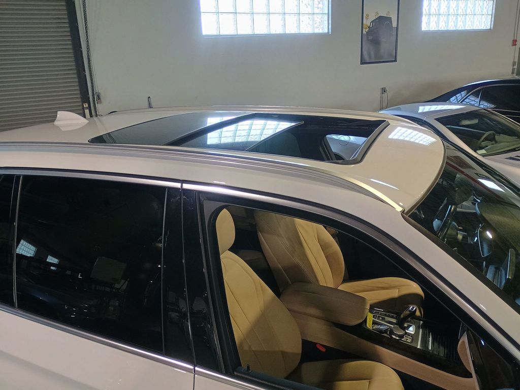 2018 BMW X5 xDrive40e iPerformance Sports Activity Vehicle - 22943171 - 11