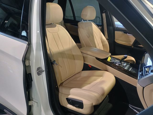 2018 BMW X5 xDrive40e iPerformance Sports Activity Vehicle - 22943171 - 32