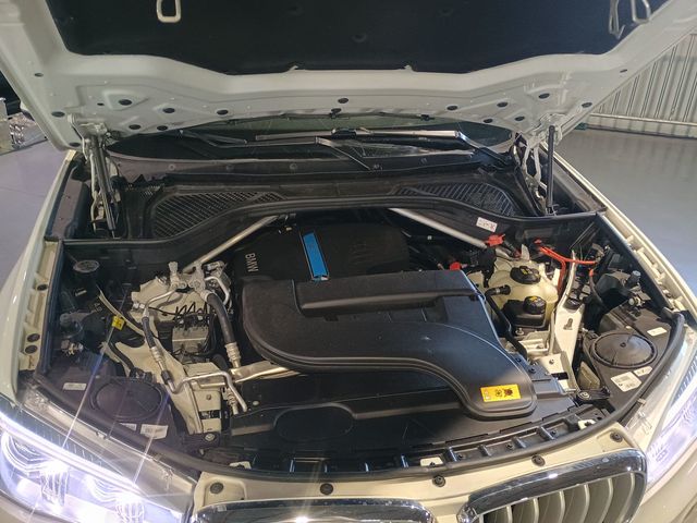 2018 BMW X5 xDrive40e iPerformance Sports Activity Vehicle - 22943171 - 36