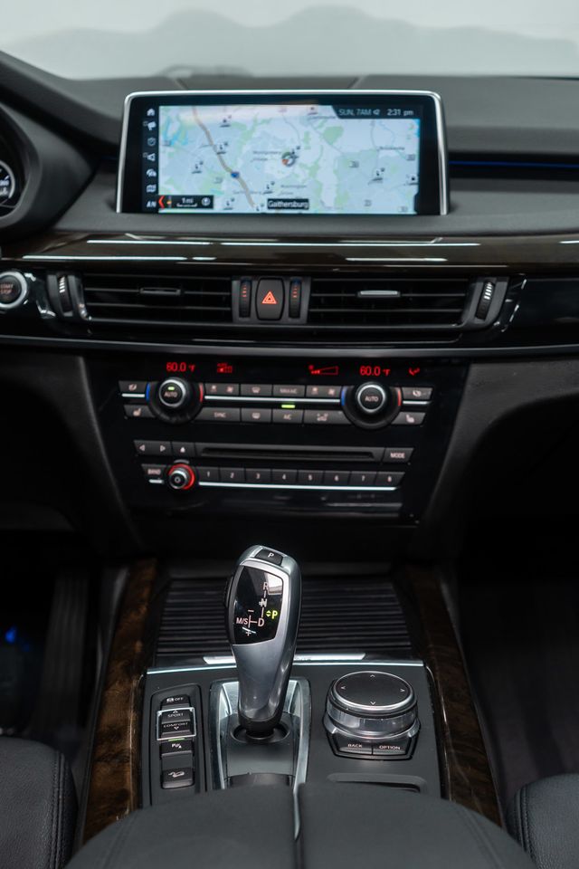 2018 BMW X5 xDrive40e iPerformance Sports Activity Vehicle - 23049742 - 17