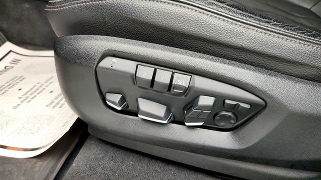 2018 BMW X5 xDrive50i SAV w/ M Sport & Driving Assistance+ Packages & HUD - 22964010 - 11