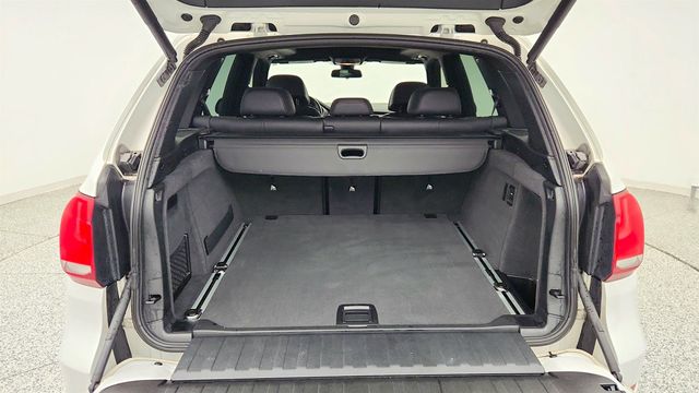 2018 BMW X5 xDrive50i SAV w/ M Sport & Driving Assistance+ Packages & HUD - 22964010 - 21