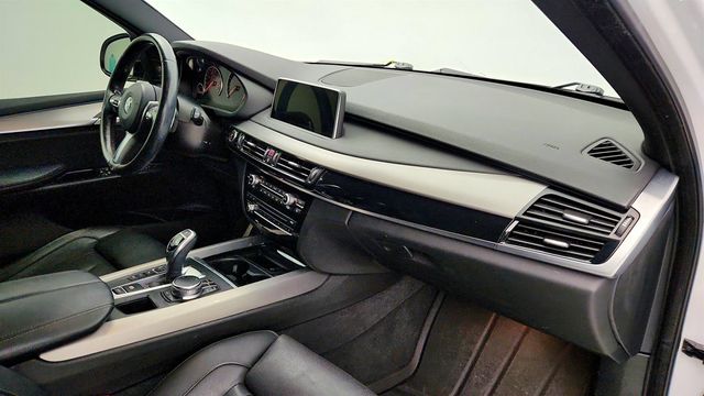 2018 BMW X5 xDrive50i SAV w/ M Sport & Driving Assistance+ Packages & HUD - 22964010 - 24