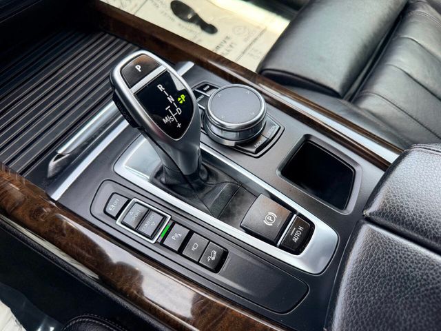 2018 BMW X5 xDrive50i Sports Activity Vehicle - 23028715 - 44