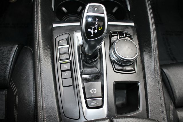 2018 BMW X6 sDrive35i Sports Activity - 22966156 - 23