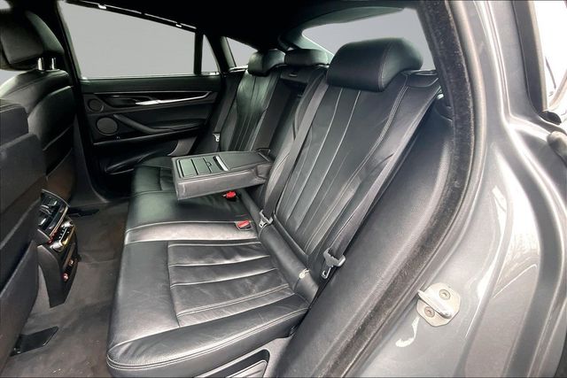 2018 BMW X6 xDrive35i Sports Activity - 22994357 - 16