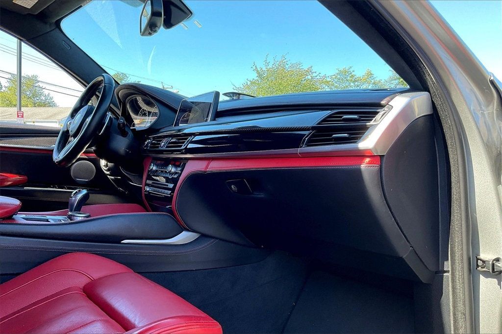 2018 Bmw X6 M photo 11