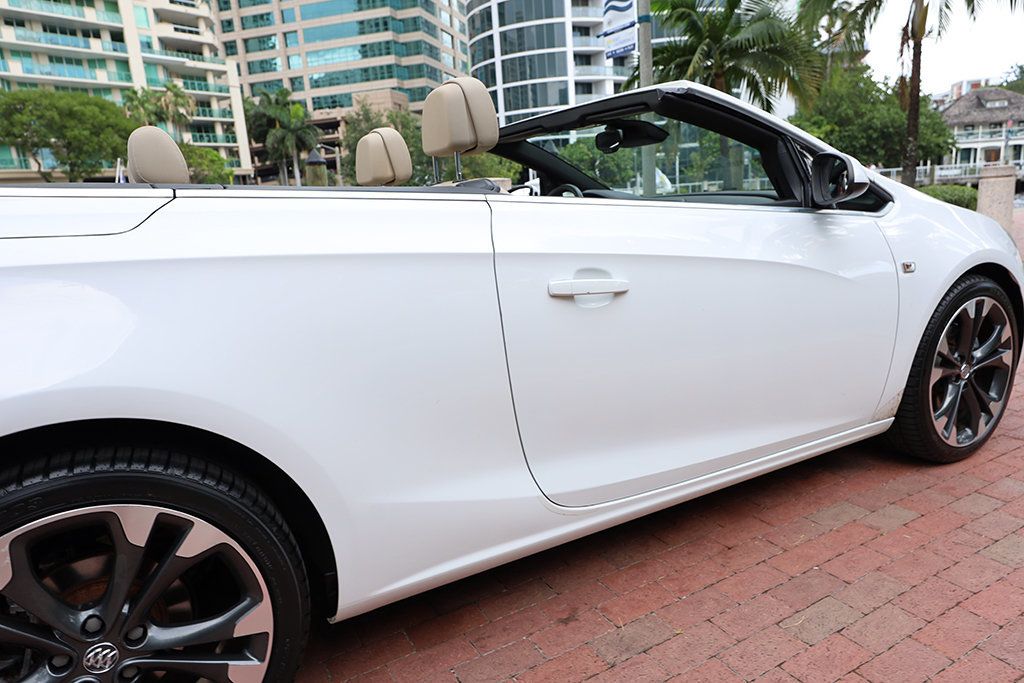 2018 Buick Cascada 2dr Convertible Premium - 23044632 - 22