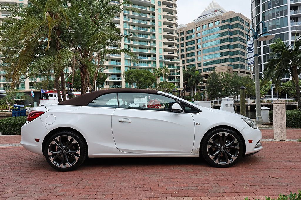 2018 Buick Cascada 2dr Convertible Premium - 23044632 - 3