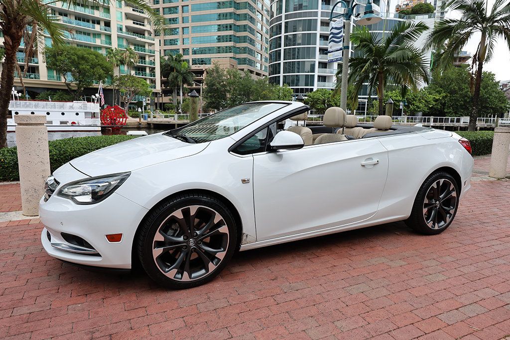 2018 Buick Cascada 2dr Convertible Premium - 23044632 - 4