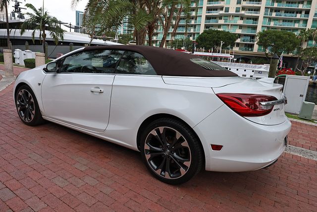 2018 Buick Cascada 2dr Convertible Premium - 23044632 - 54