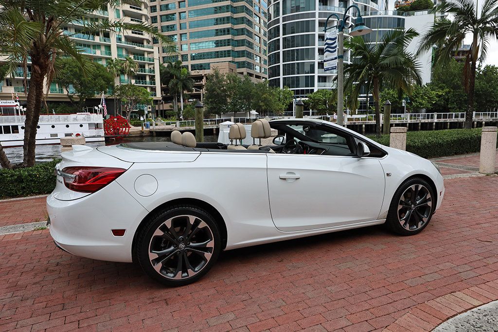 2018 Buick Cascada 2dr Convertible Premium - 23044632 - 55