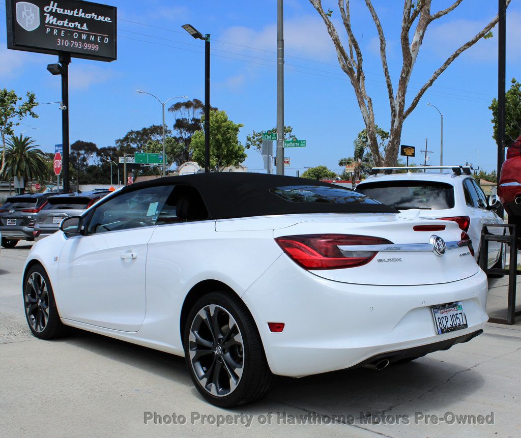 2018 Buick Cascada 2dr Convertible Premium - 23036491 - 18