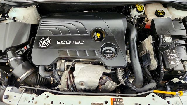 2018 Buick Cascada 2dr Convertible Premium - 23014232 - 27