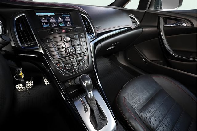 2018 BUICK CASCADA 2dr Convertible Sport Touring - 22909377 - 18