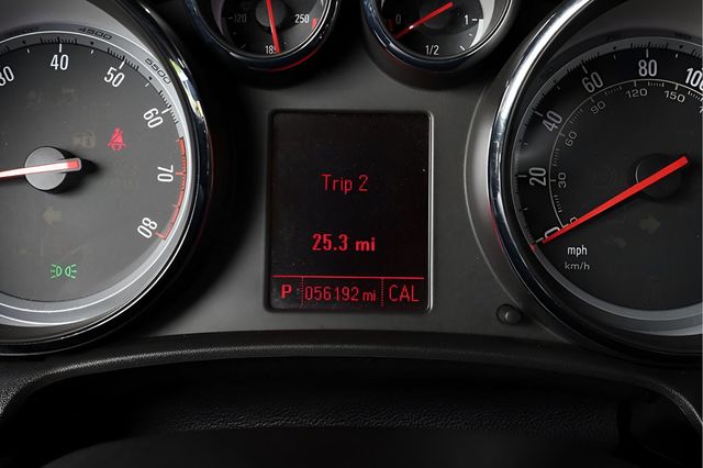 2018 BUICK CASCADA 2dr Convertible Sport Touring - 22909377 - 27