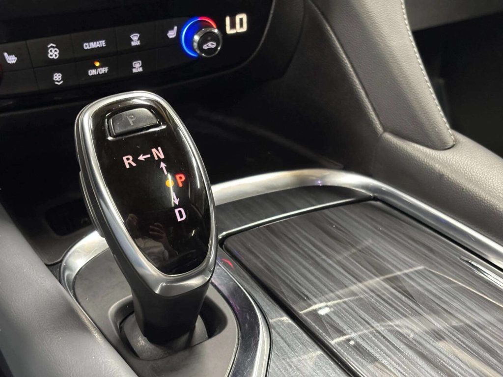 2018 Buick Enclave AWD 4dr Essence - 23057772 - 30