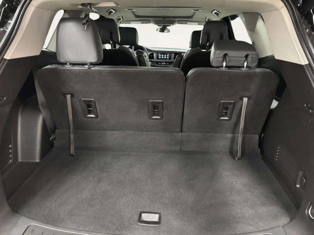 2018 Buick Enclave AWD 4dr Essence - 23057772 - 5