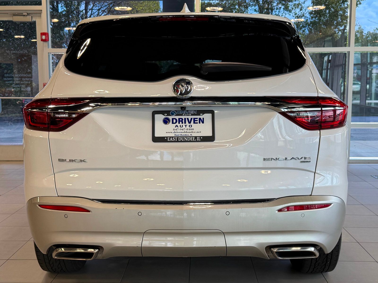 2018 Buick Enclave Essence photo 9